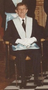 W Bro R Oliver